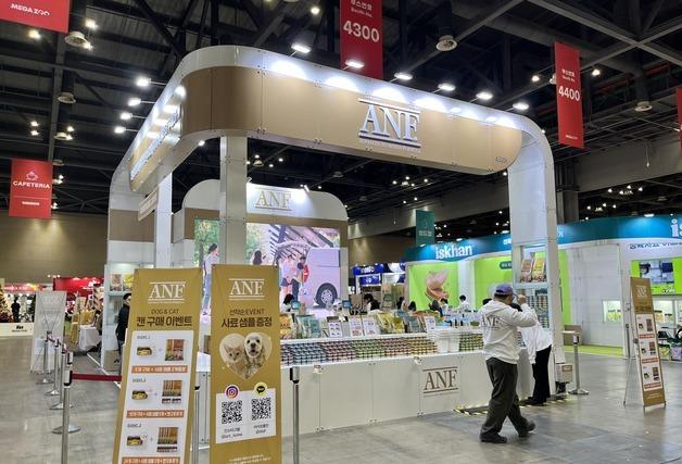 사료 제조과정 눈앞에서 본다…우리와, 메가주 일산서 체험장 마련