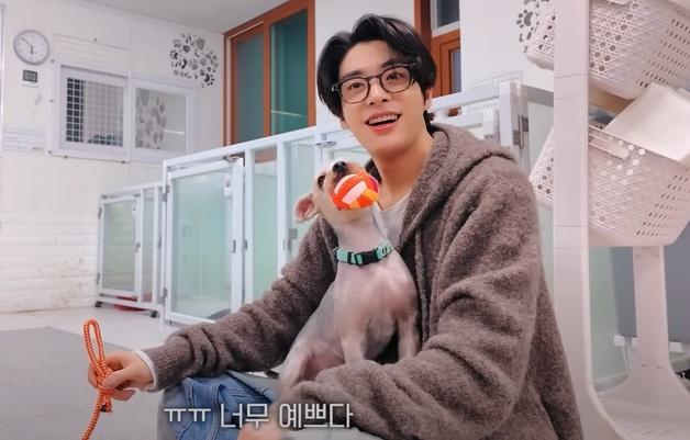 "너무 예쁘다"…엔하이픈 제이크가 첫눈에 반한 댕댕이는?
