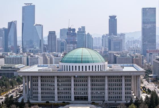 "정부·국회, 동물의료 규제만 말고 공적 지원체계 마련하라"