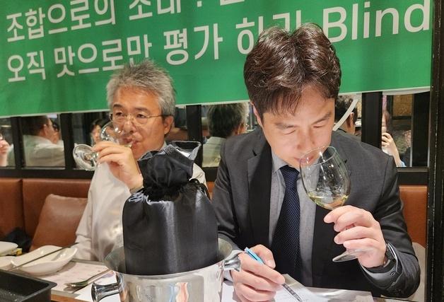 "강아지 동반하고 한돈에 화이트 와인"…양돈농가 돕는 동호회 눈길