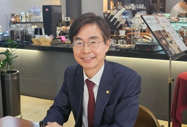 영천경마장, '순회경마' 추진…자체 경주마 없어 부산 말 '출퇴근'