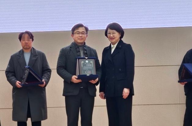 월드펫동물메디컬센터, 현장실습·취업 연계 성과로 연성대 감사패