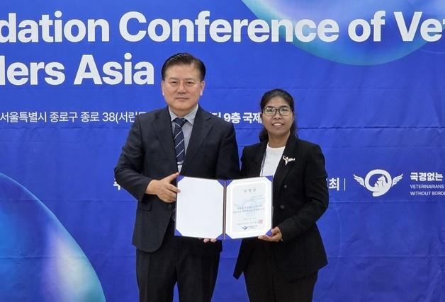 "광견병 제로"…국경없는수의사회, 캄보디아서 수의료 봉사한다