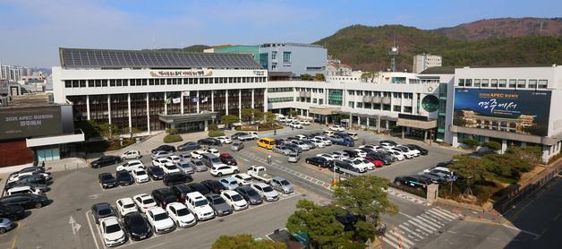 경주시 "반려동물 동반 출입, 희망업소에서만 시행"