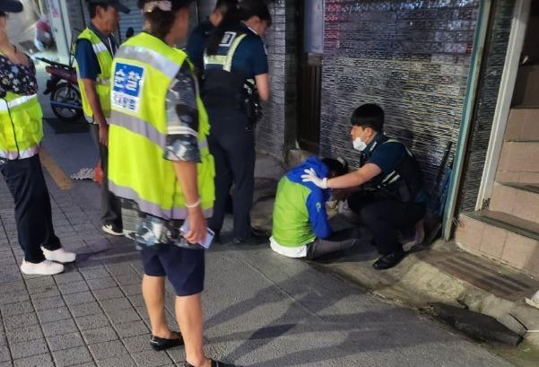 "취객 잡는 진풍이·포트홀 신고 달콩이"…'반려견 순찰대' 신규 모집