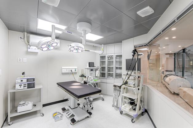 "임상 경험 많은 의료진·첨단 장비"…반포베이스동물의료센터, 개원