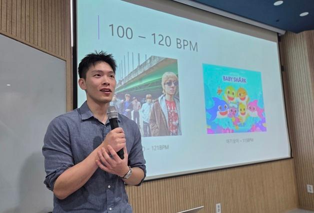 동물병원 교육 중 울린 '레드레드'…노래로 익힌 심폐소생술