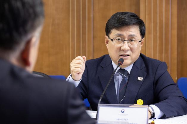 화학물질 안전성 평가도 동물실험 줄인다…대체시험법 표준화 논의