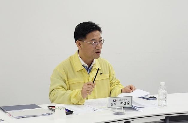 농식품부, 구제역 방역 추진 상황 현장 점검…"백신·소독 총력"